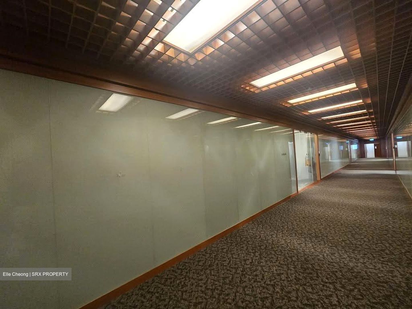 Parkview Square (D7), Office #637238371